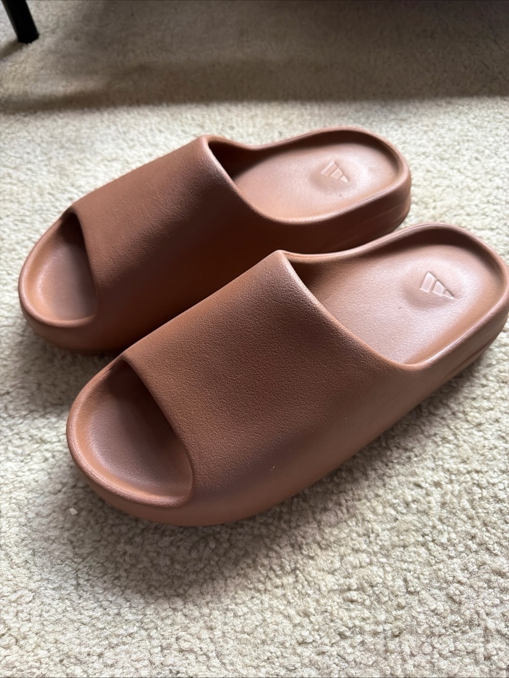 Yeezy Slides Flax size 11